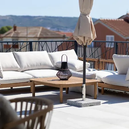 Aurea Kastela, Luxury With Rooftop Pool *