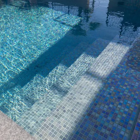 빌라 Aurea Kastela, Luxury With Rooftop Pool *